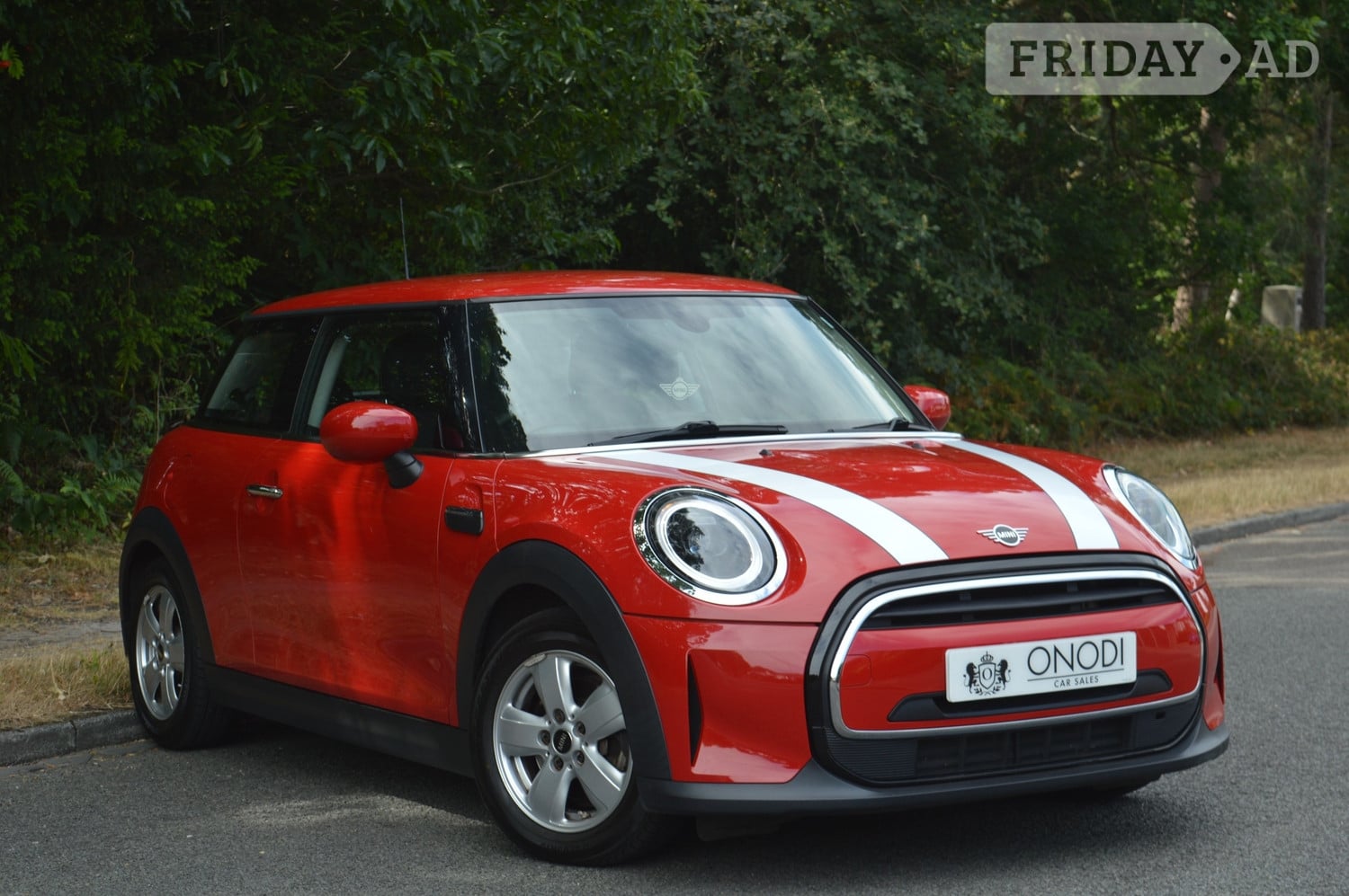 Mini Hatch 2022 in Bromley