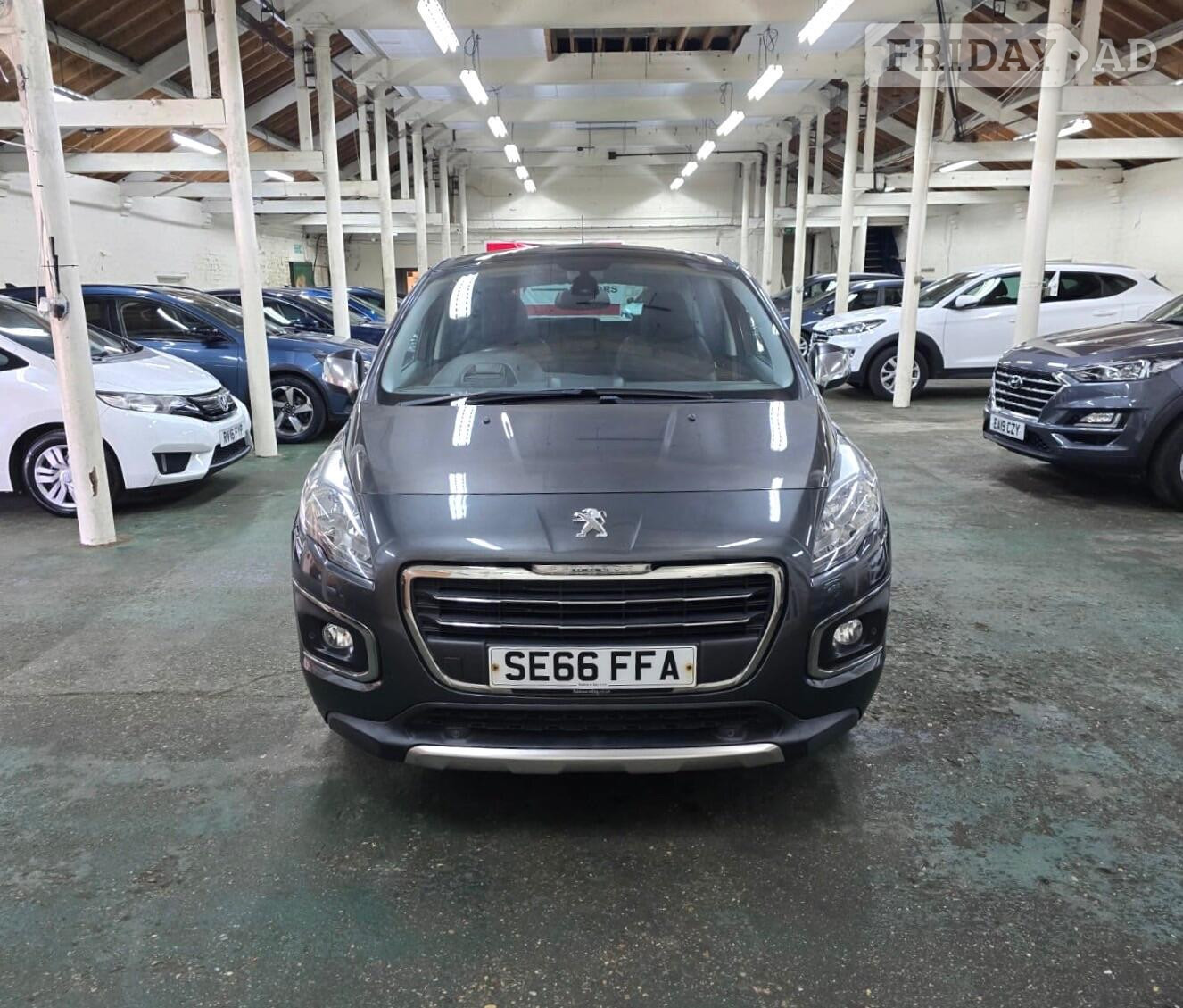 [ berth ]Peugeot 3008