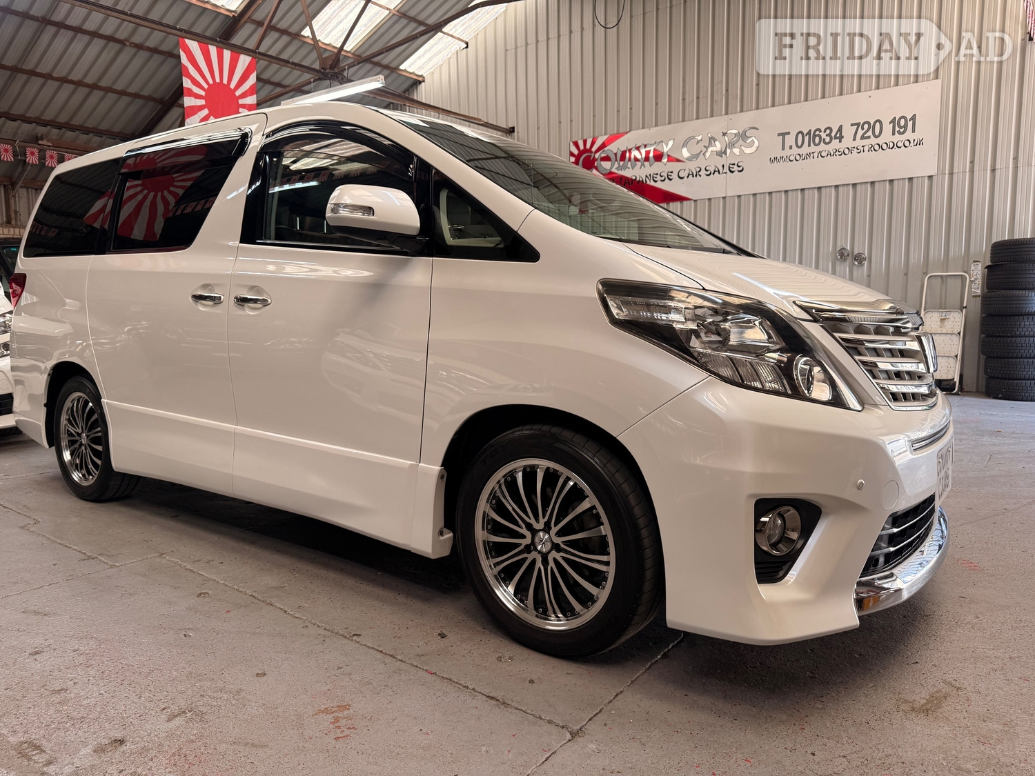 Toyota Alphard 2013 - Cars