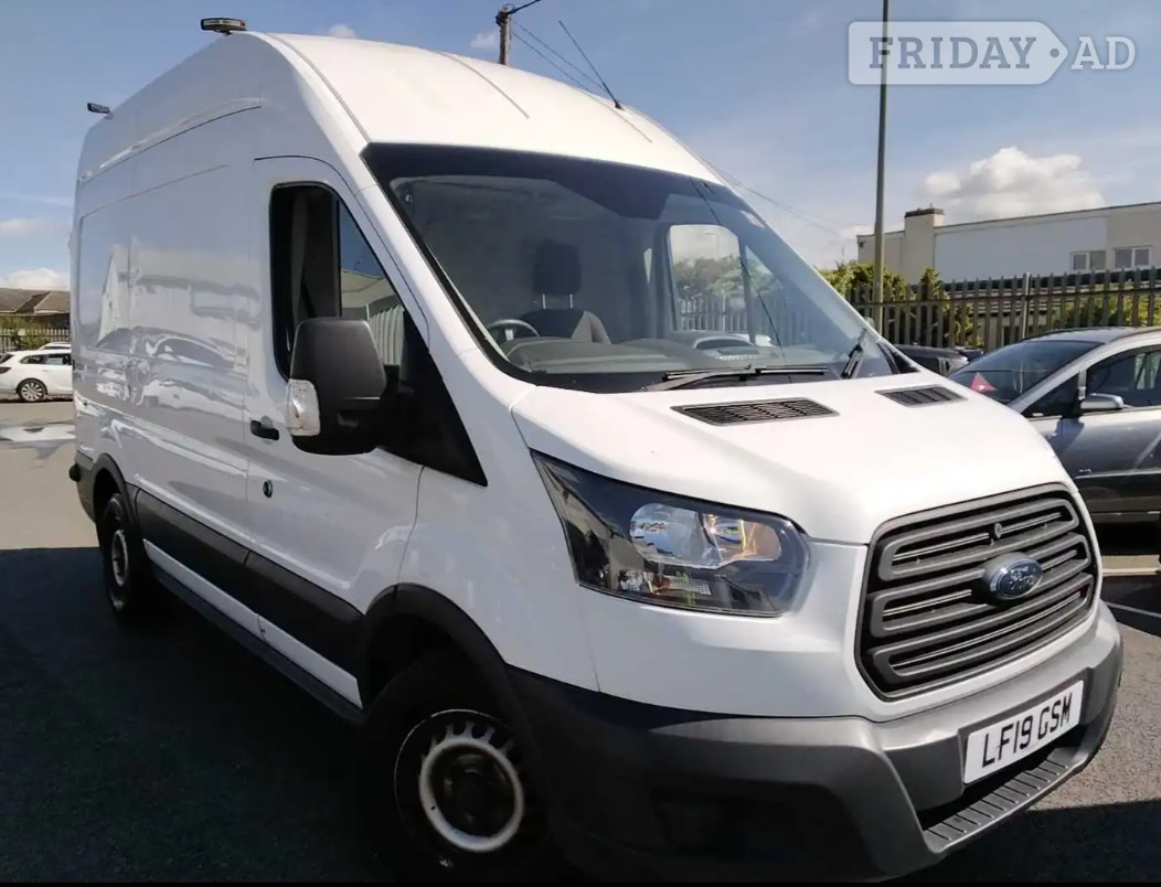 Ford Transit 2019 in Harrow
