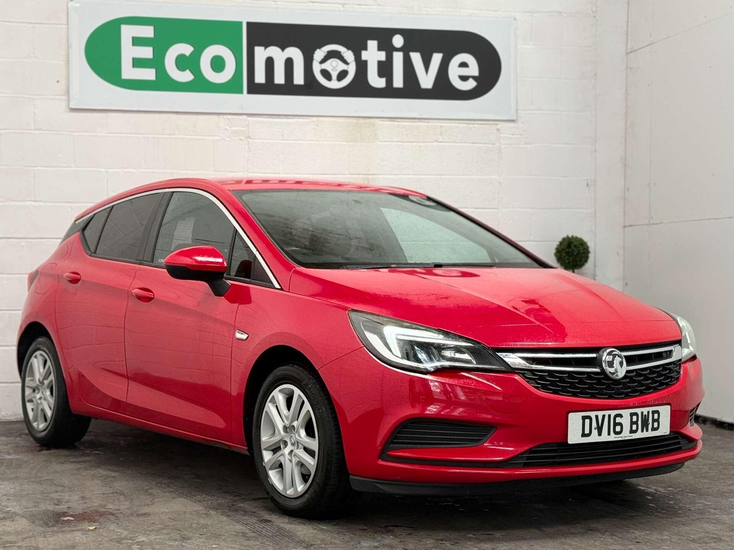 [ berth ]Vauxhall Astra
