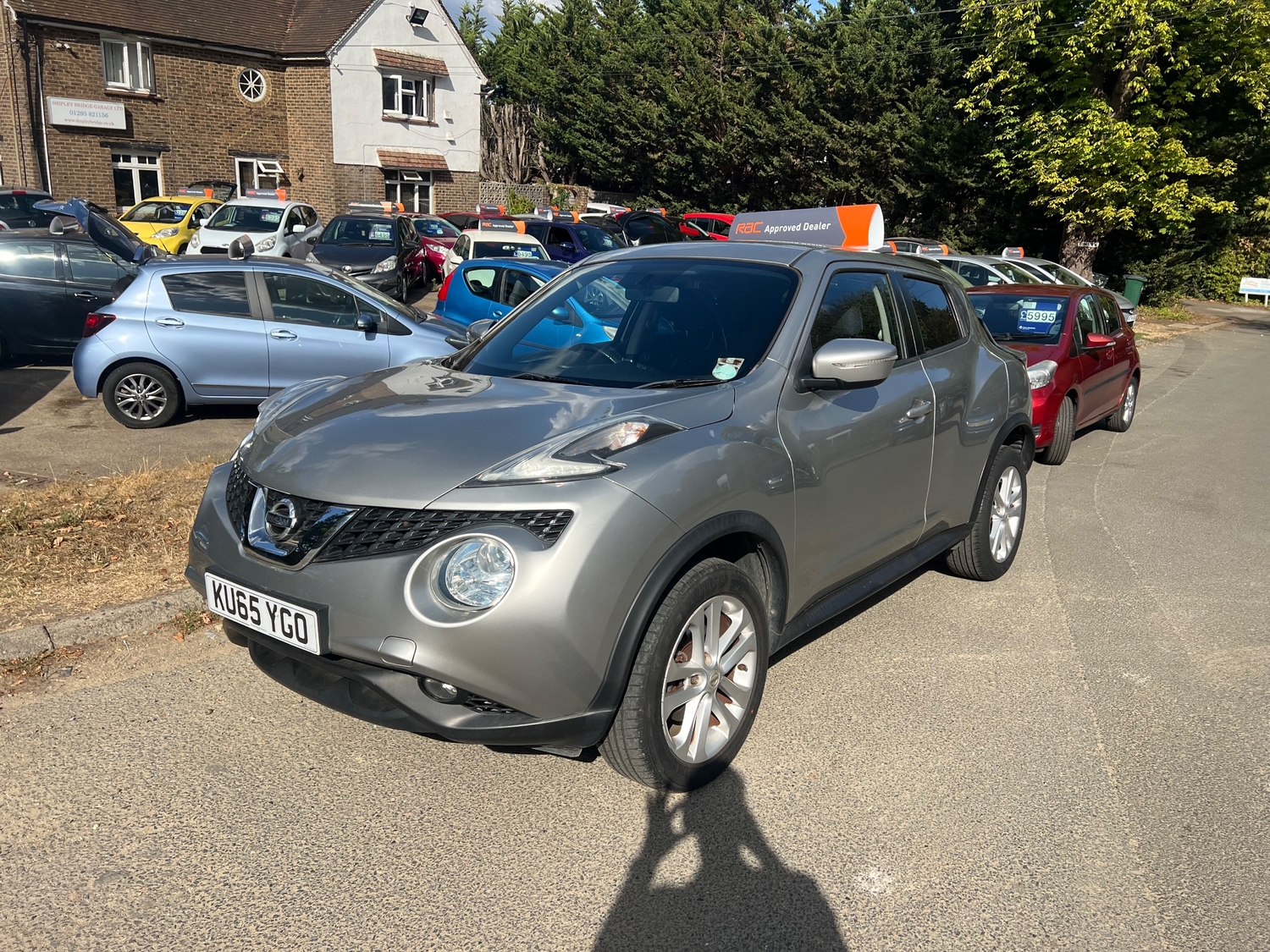 Nissan Juke Horley