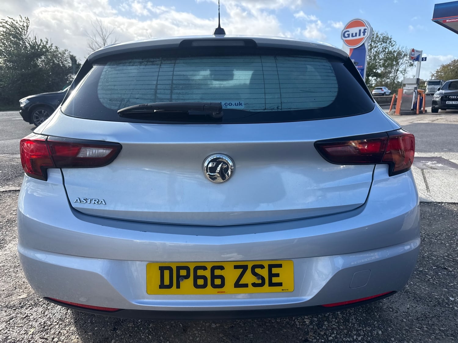 Vauxhall Astra 2016 - Cars in Burford