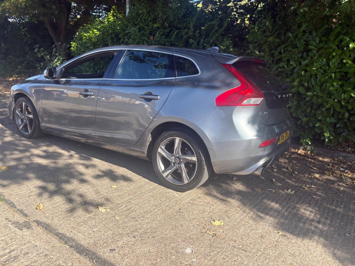 [ berth ]Volvo V40