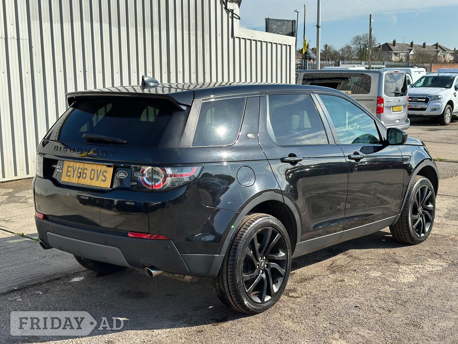 Land Rover Discovery Sport 2016 - Cars