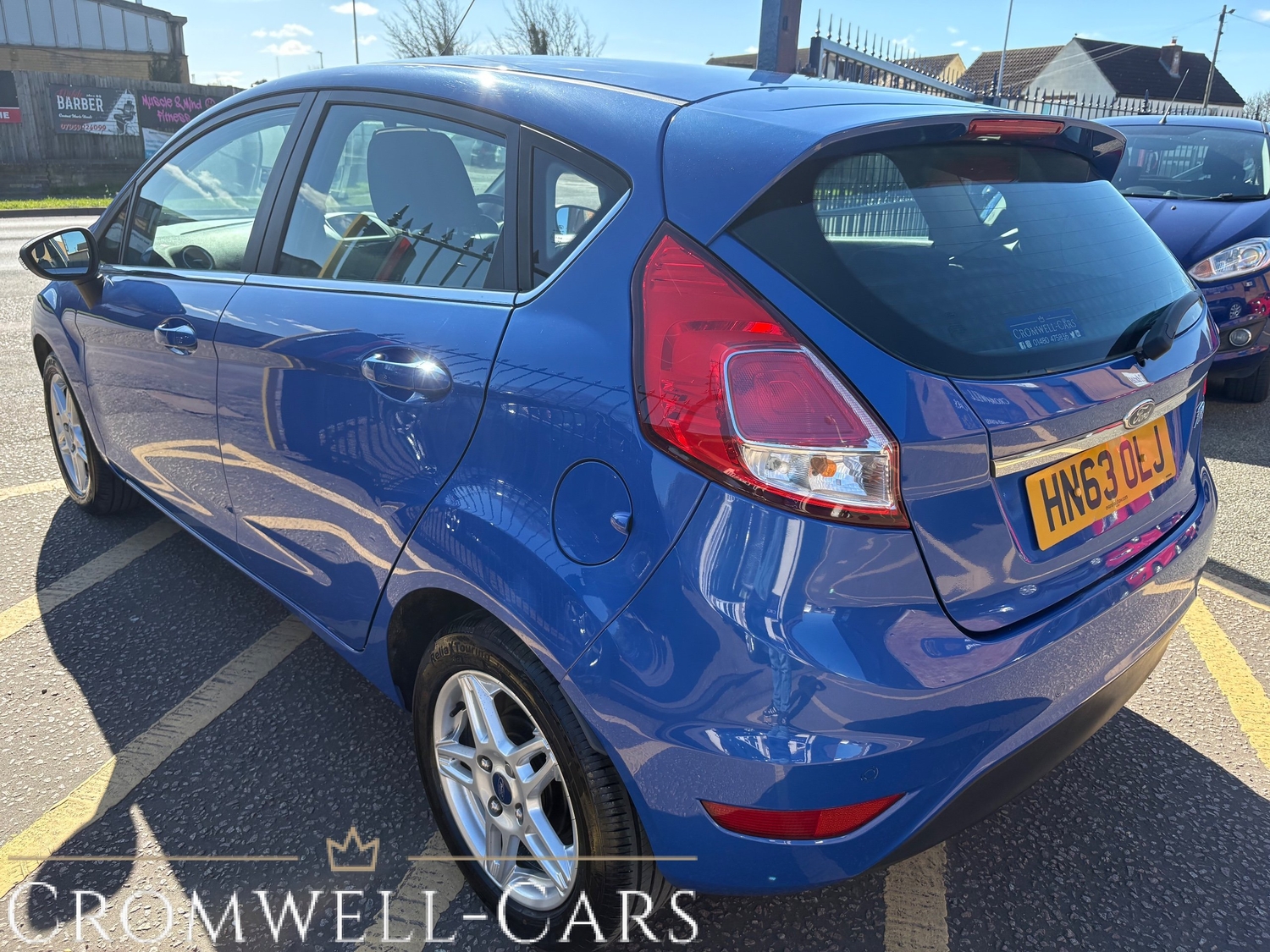 [ berth ]Ford Fiesta