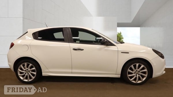 [ berth ]Alfa Romeo Giulietta