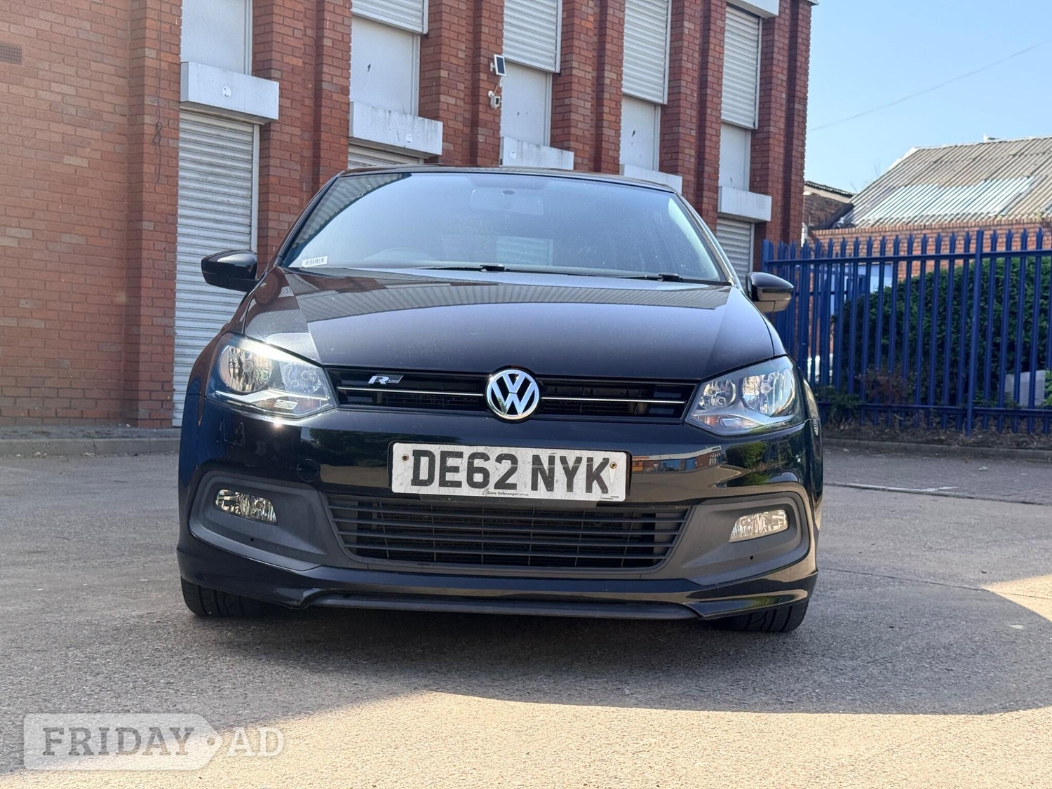 Volkswagen Polo 2012 - Cars