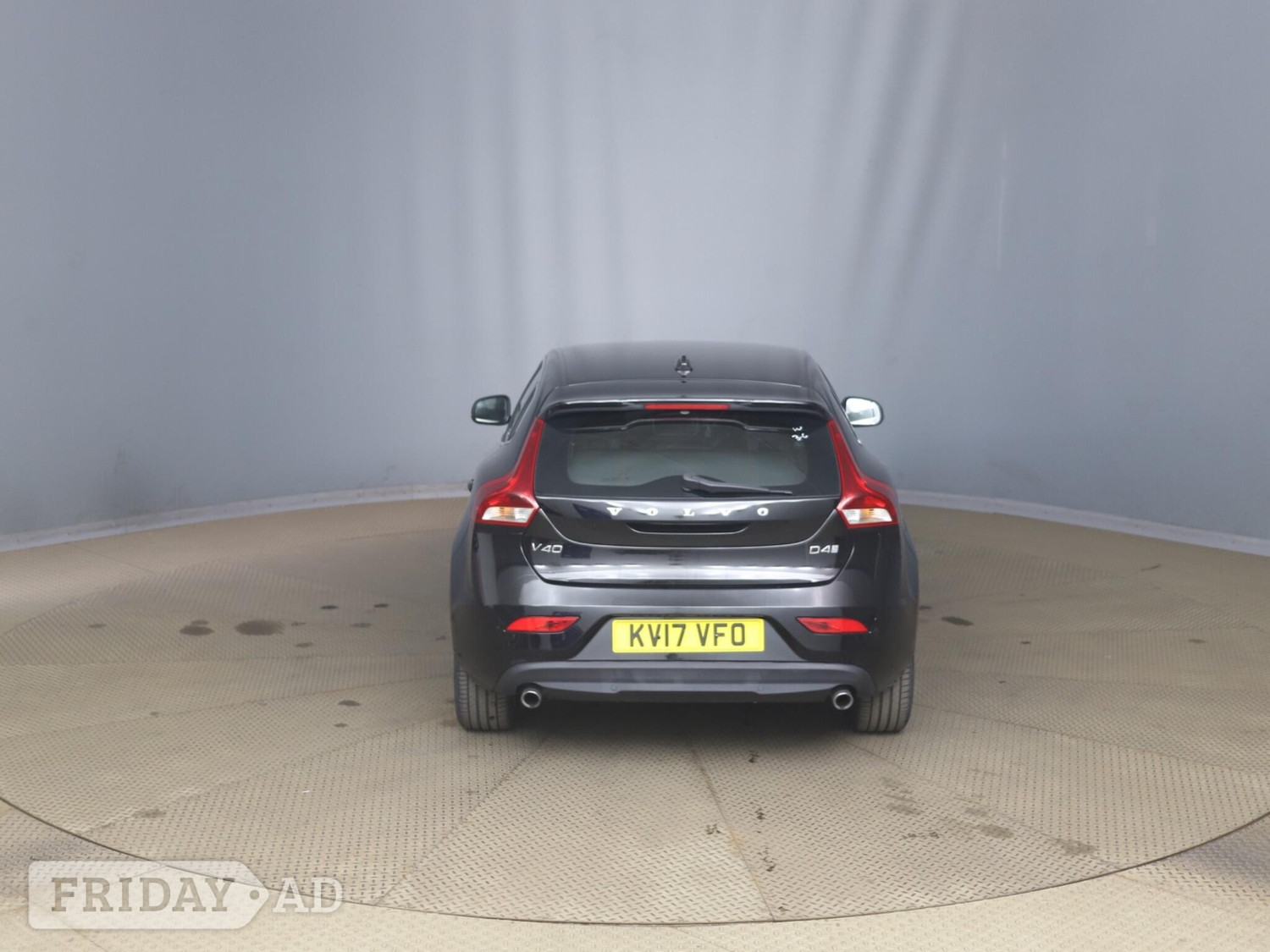 Volvo V40 2017 - Cars