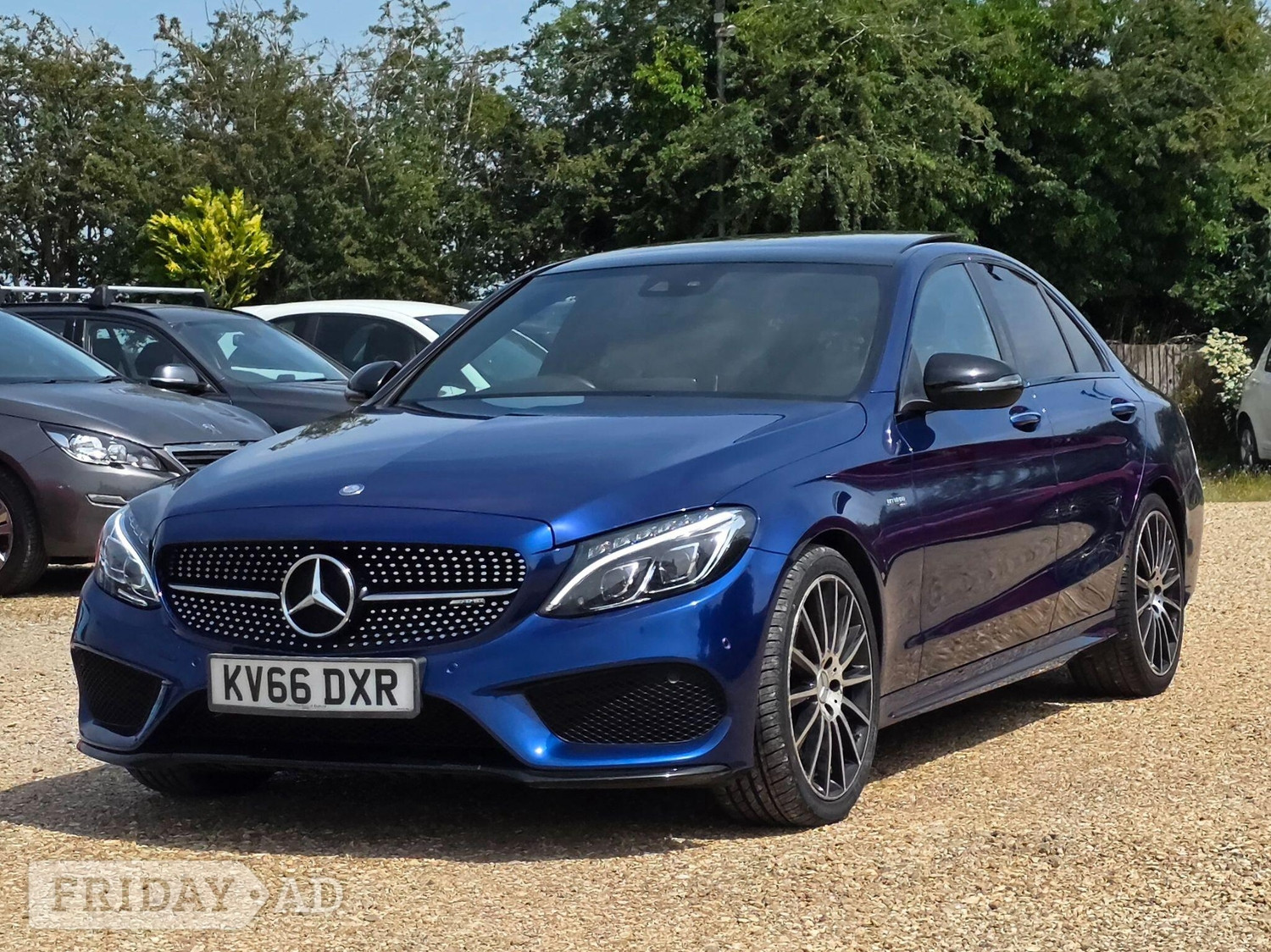 [ berth ]Mercedes-Benz C Class