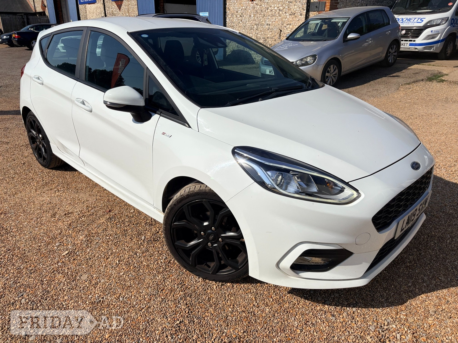 [ berth ]Ford Fiesta