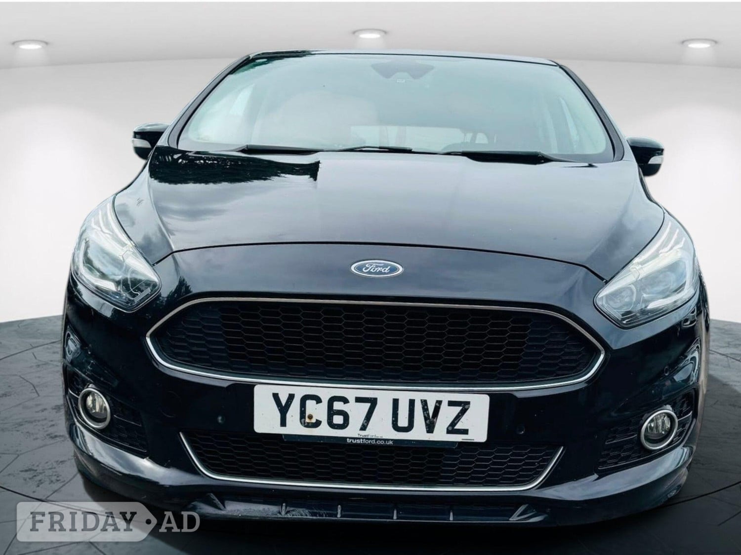 [ berth ]Ford S-Max