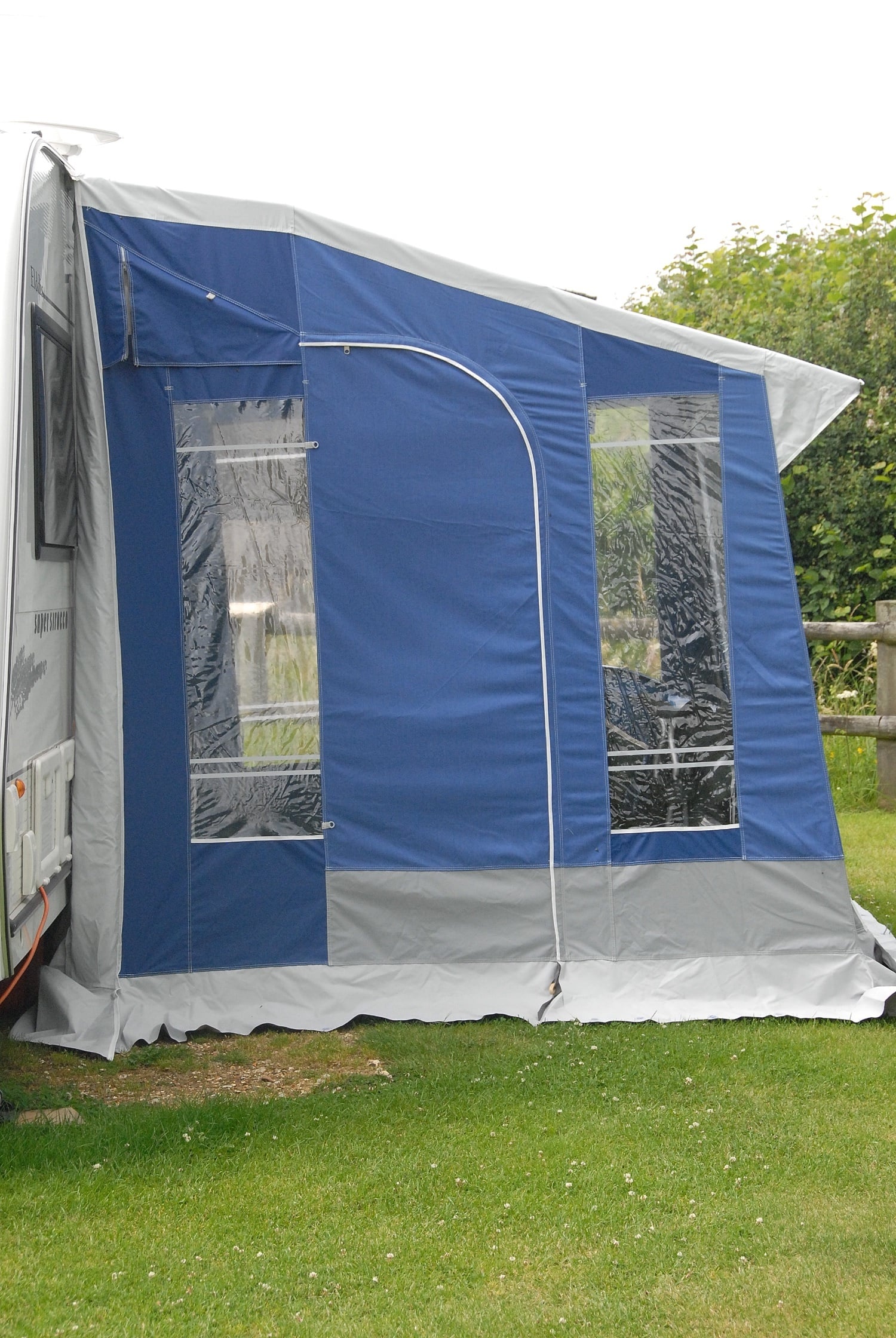 TRIO MINI PORCH AWNING. Aluminium Frame. 2.5 x 2.1 m. Cornwall