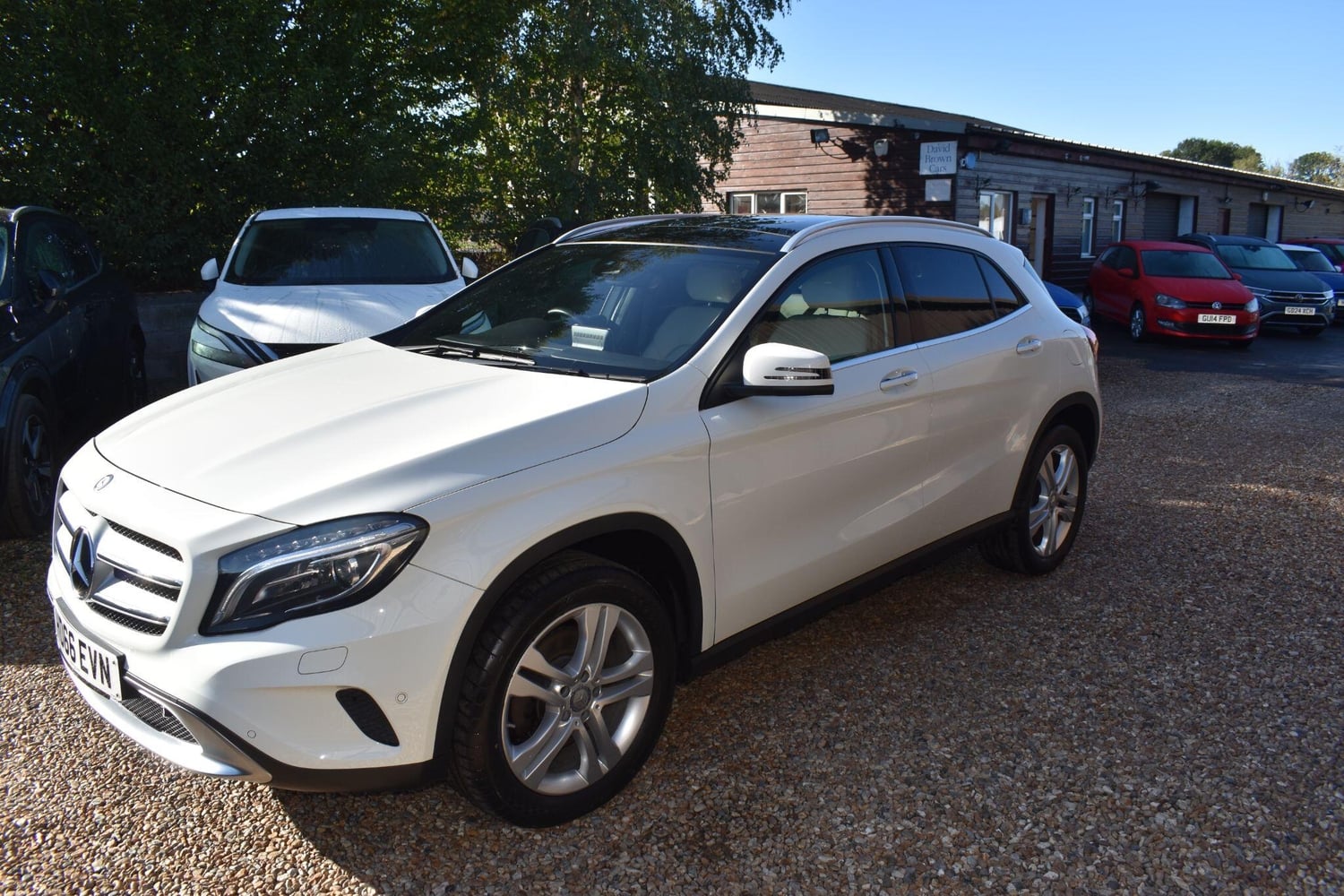 [ berth ]Mercedes-Benz GLA