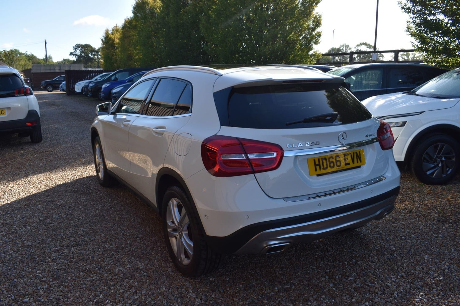 Mercedes-Benz GLA 2016 - Cars in Guildford