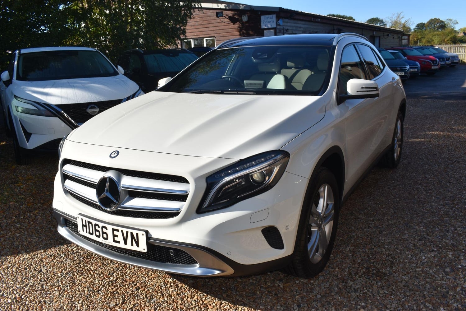 Mercedes-Benz GLA 2016 - Cars