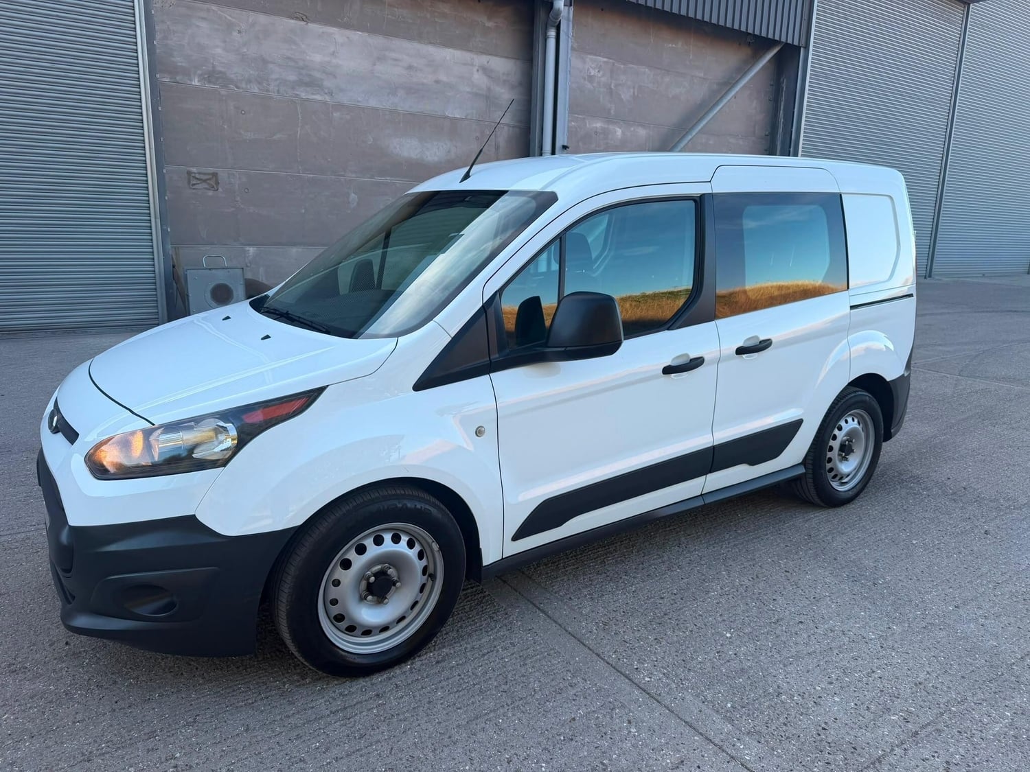 Ford Transit Connect 2017 - Vans & Commercial Vehicles