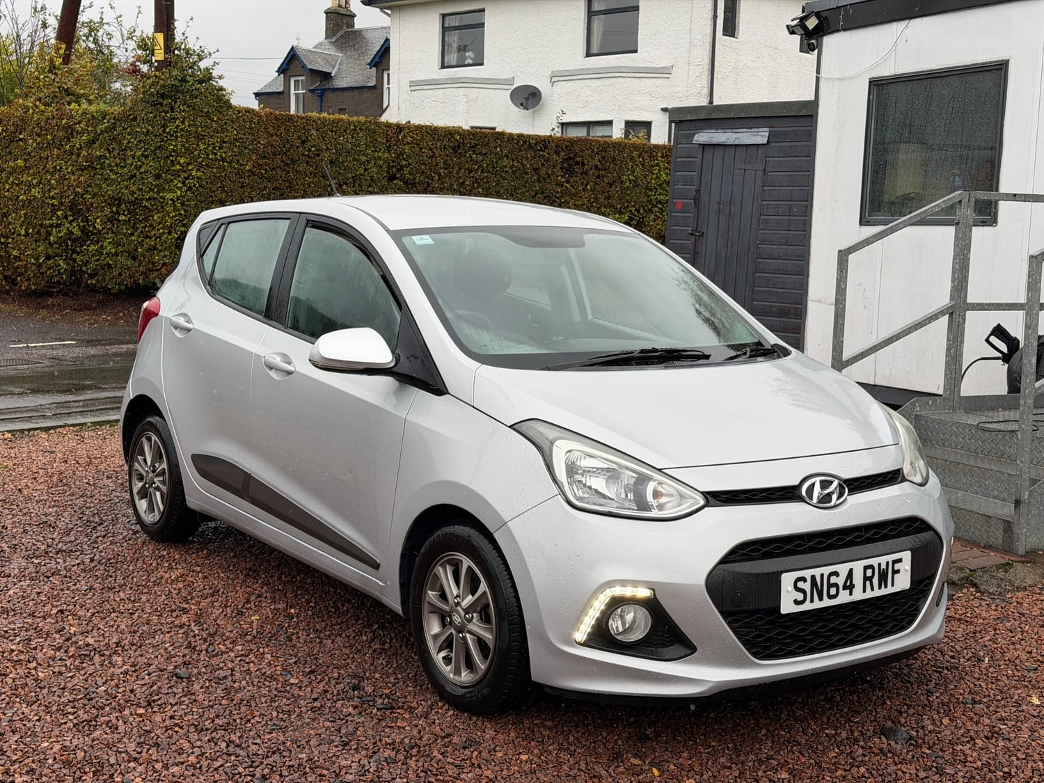[ berth ]Hyundai i10