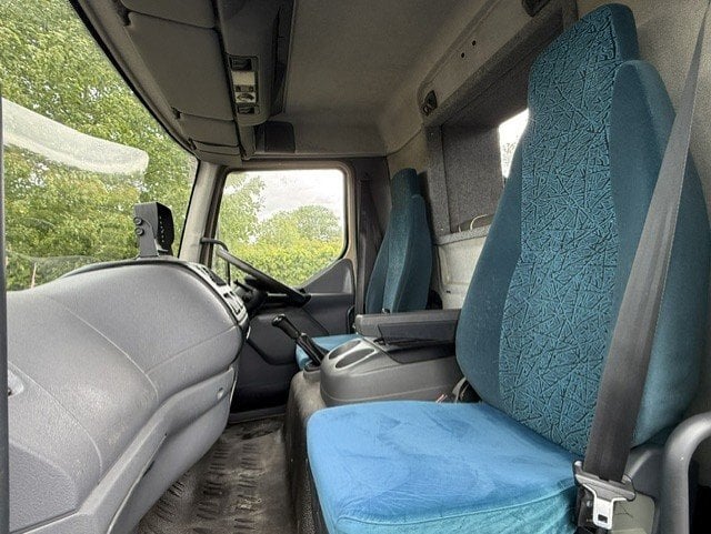 Test Valley Horseboxes  DAF LF  Horsebox - Trailers & Horseboxes
