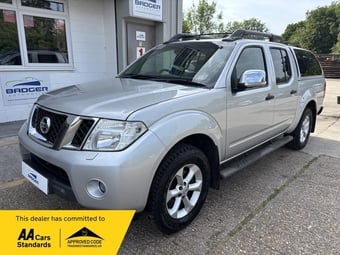 2012 Nissan Navara 2.5 dCi Tekna Auto 4WD Euro 4 4dr