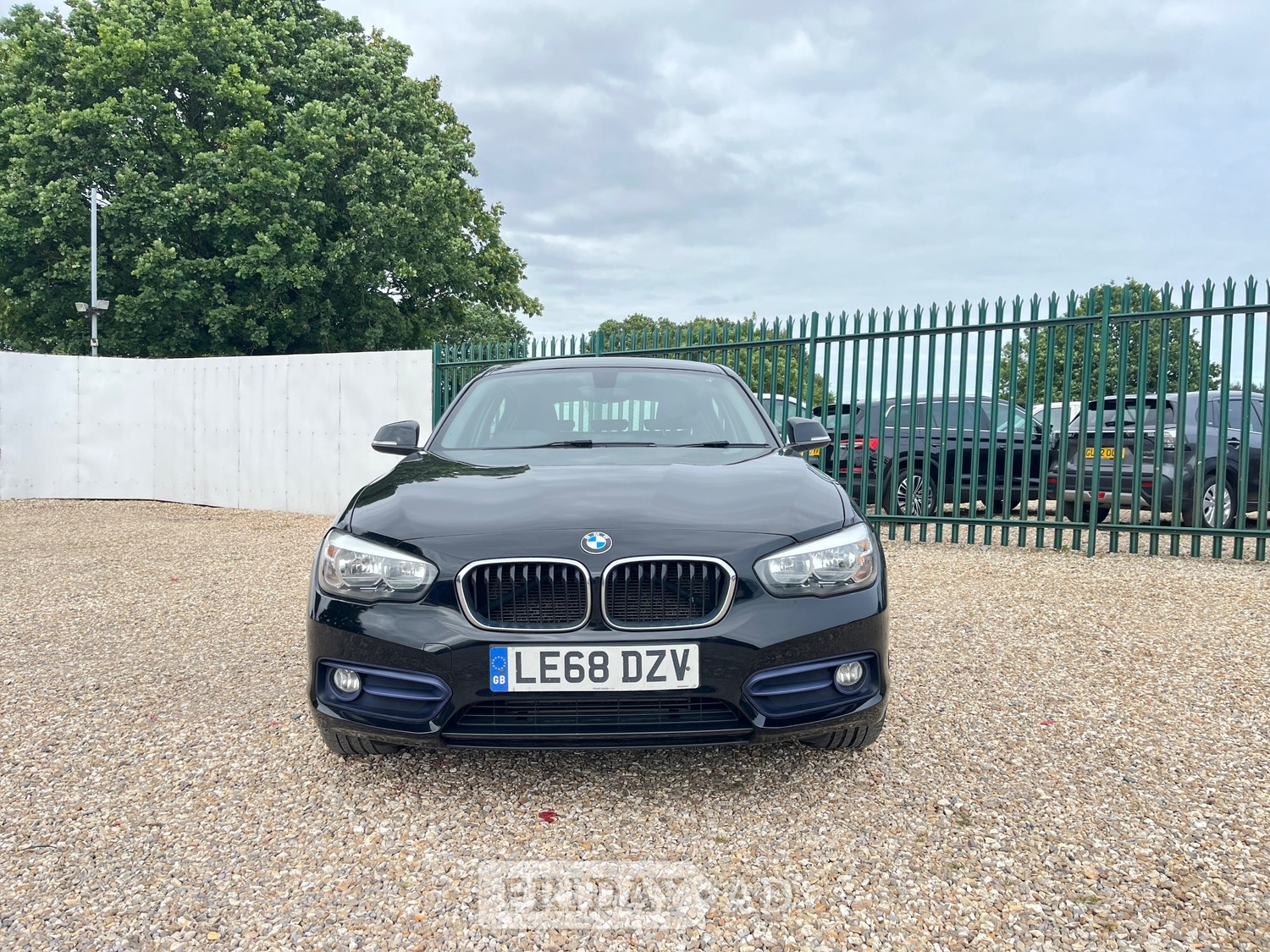 [ berth ]BMW 1 Series