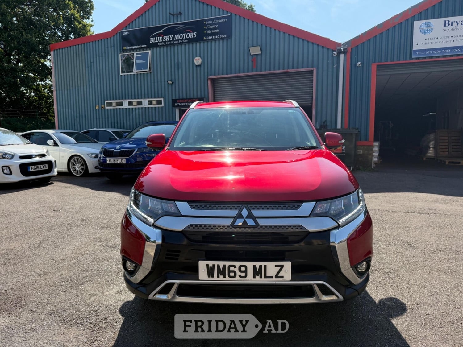 Mitsubishi Outlander Barnet
