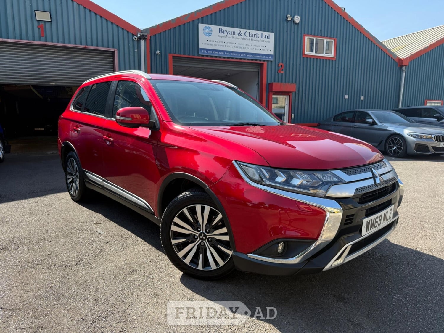 [ berth ]Mitsubishi Outlander