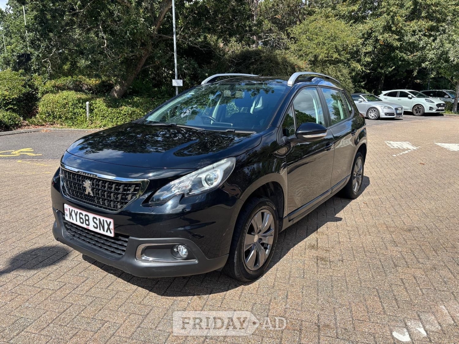 Peugeot 2008 2018 - Cars