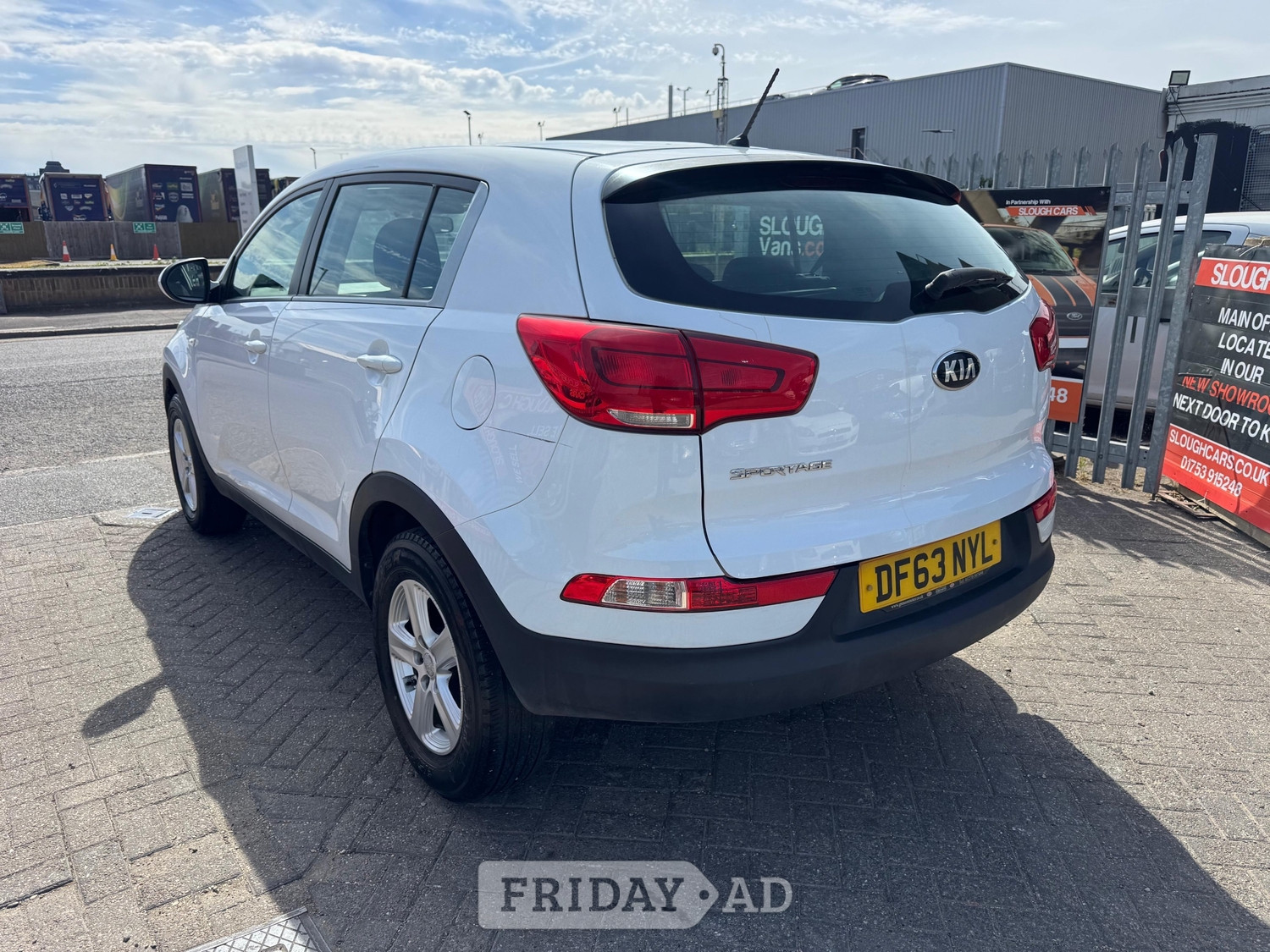 [ berth ]Kia Sportage