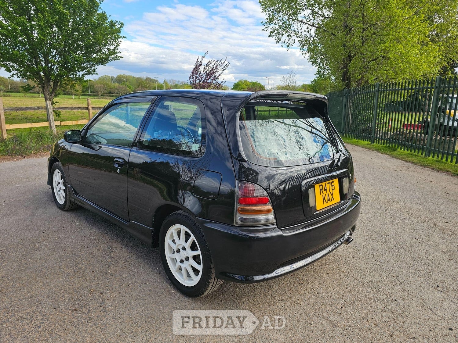 Toyota Starlet 2018 - Cars