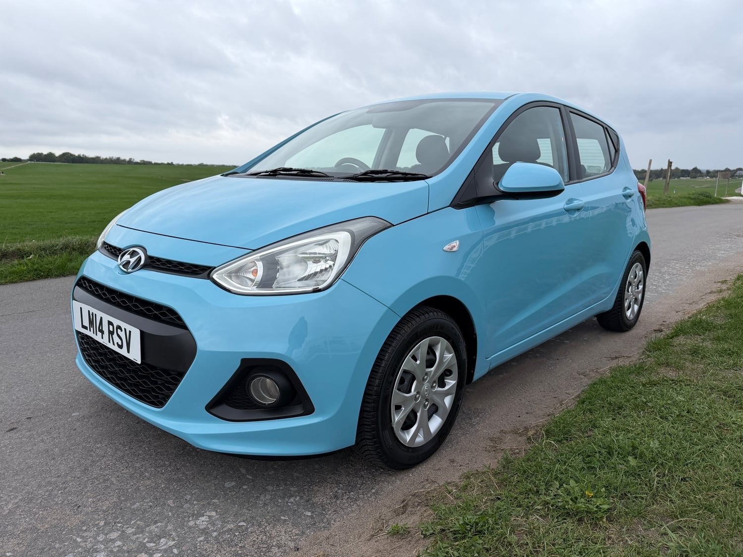 [ berth ]Hyundai i10