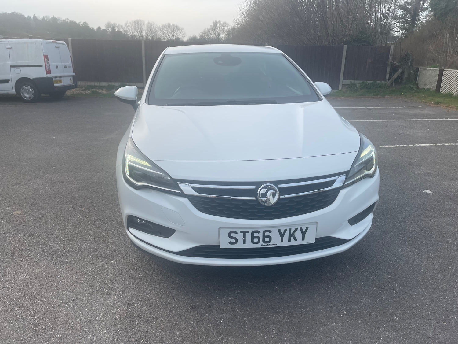 Vauxhall Astra 2016 - Cars