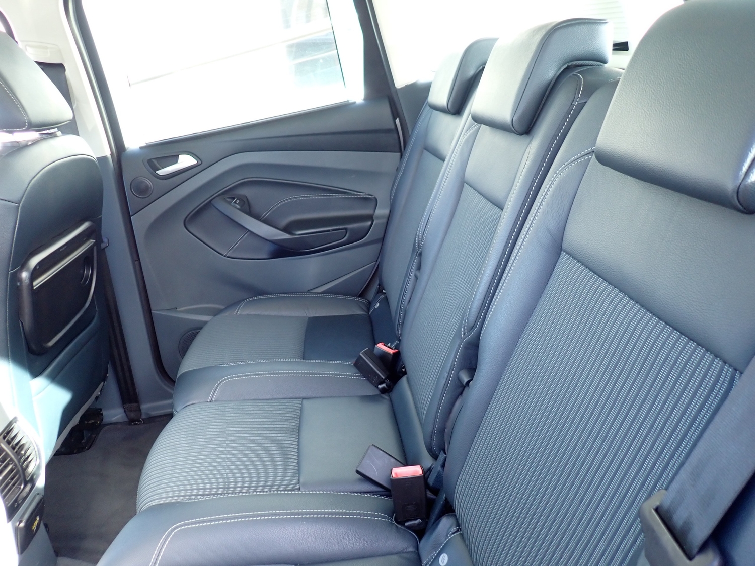 Ford C-MAX 2015 - Cars in Tonbridge
