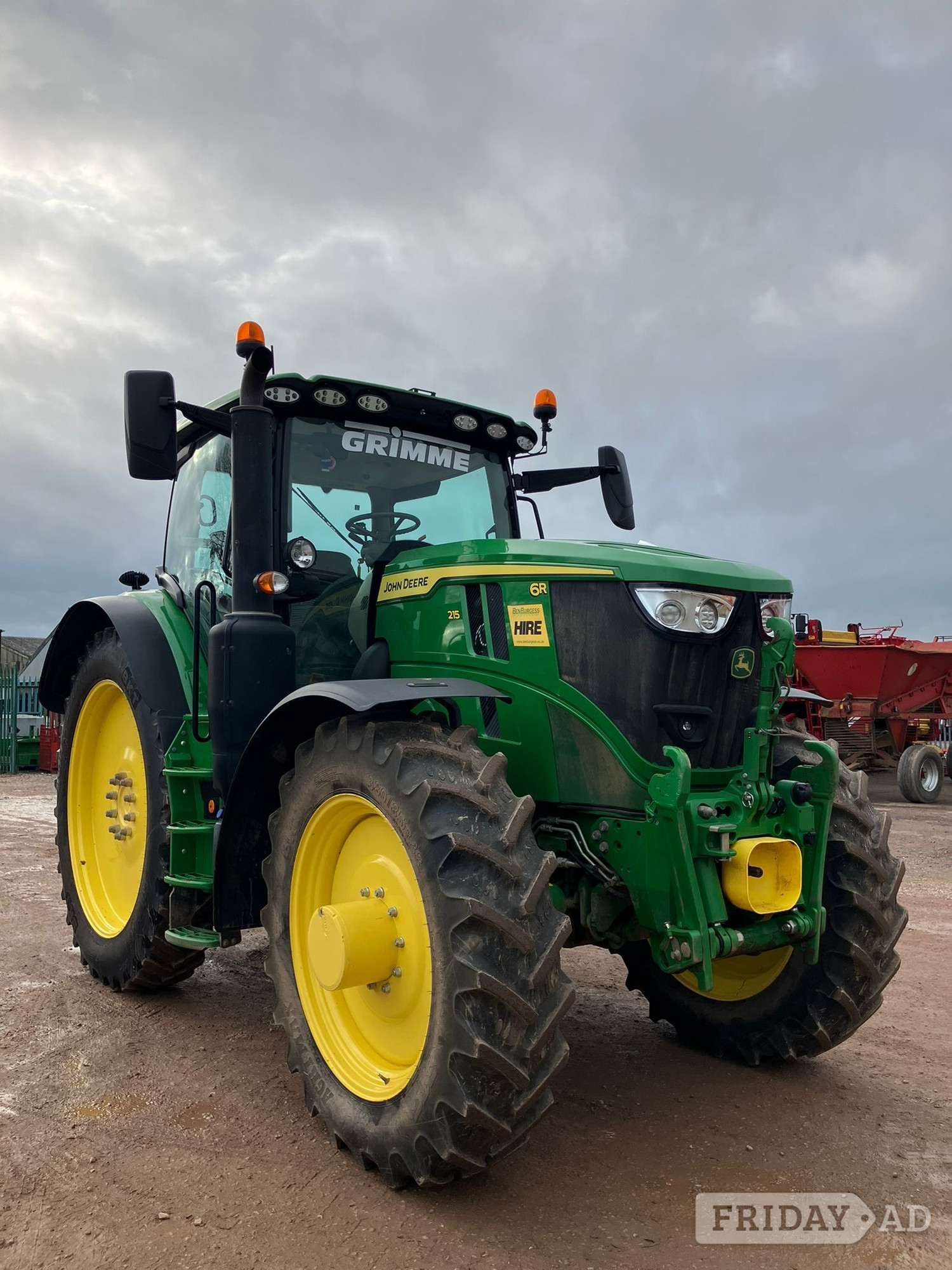 [ berth ]John Deere 6R 215