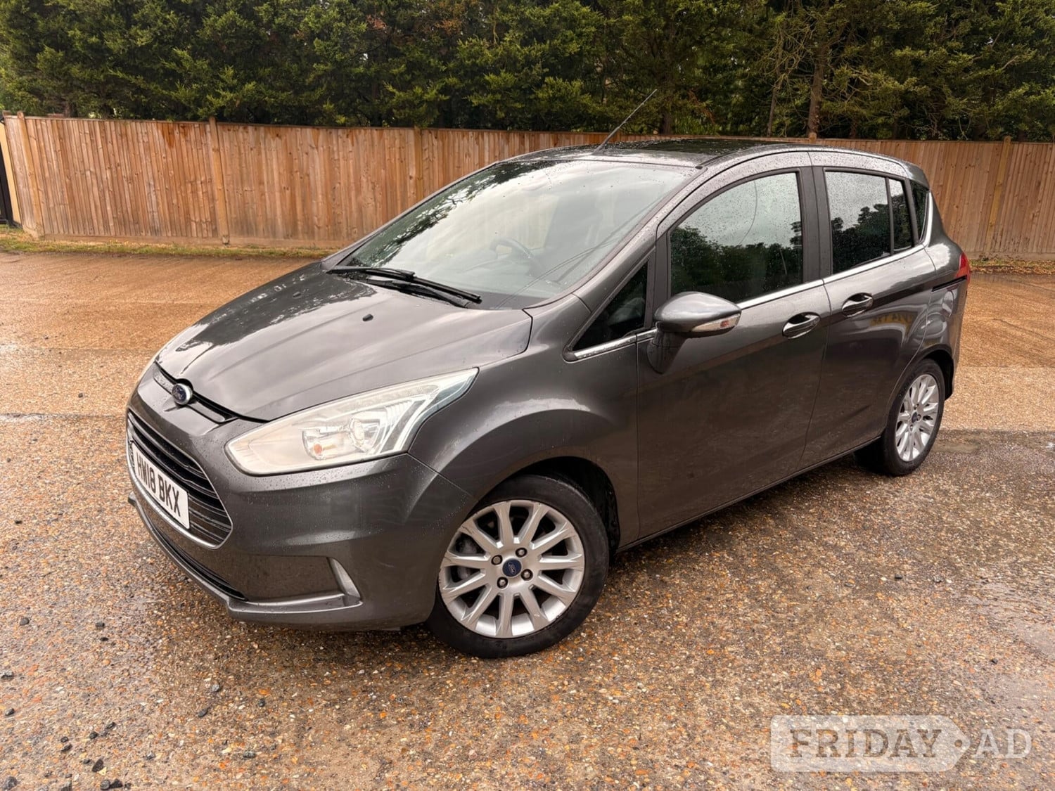 Ford B-MAX 2017 in Tonbridge