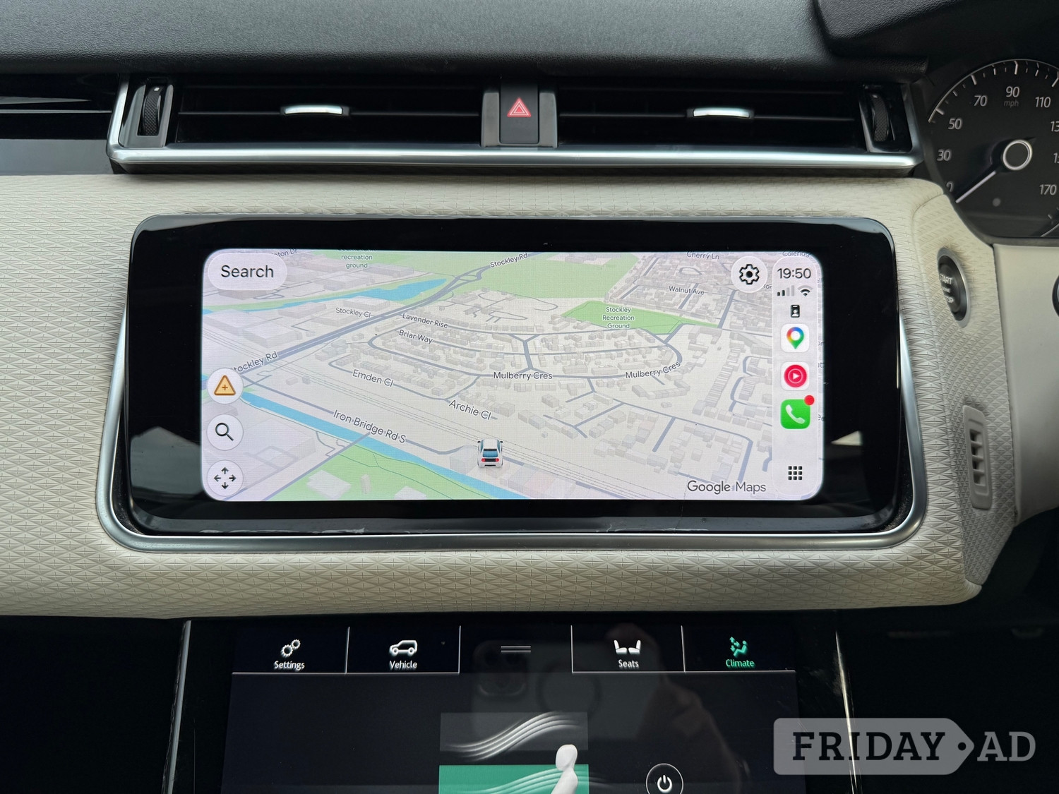 Land Rover Range Rover Velar 2019 - Cars in Hillingdon