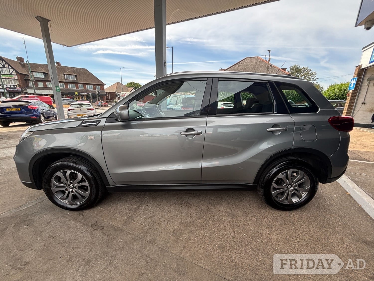 Suzuki Vitara 2020 - Cars