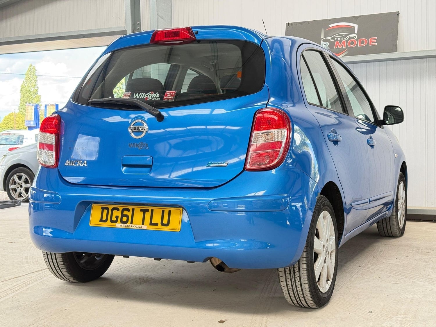 Nissan Micra 2011 - Cars