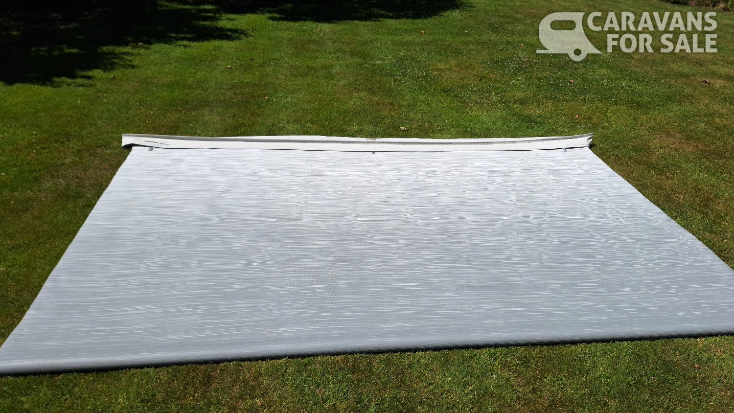 Thule Omnistor 4mx2.5m - Grey