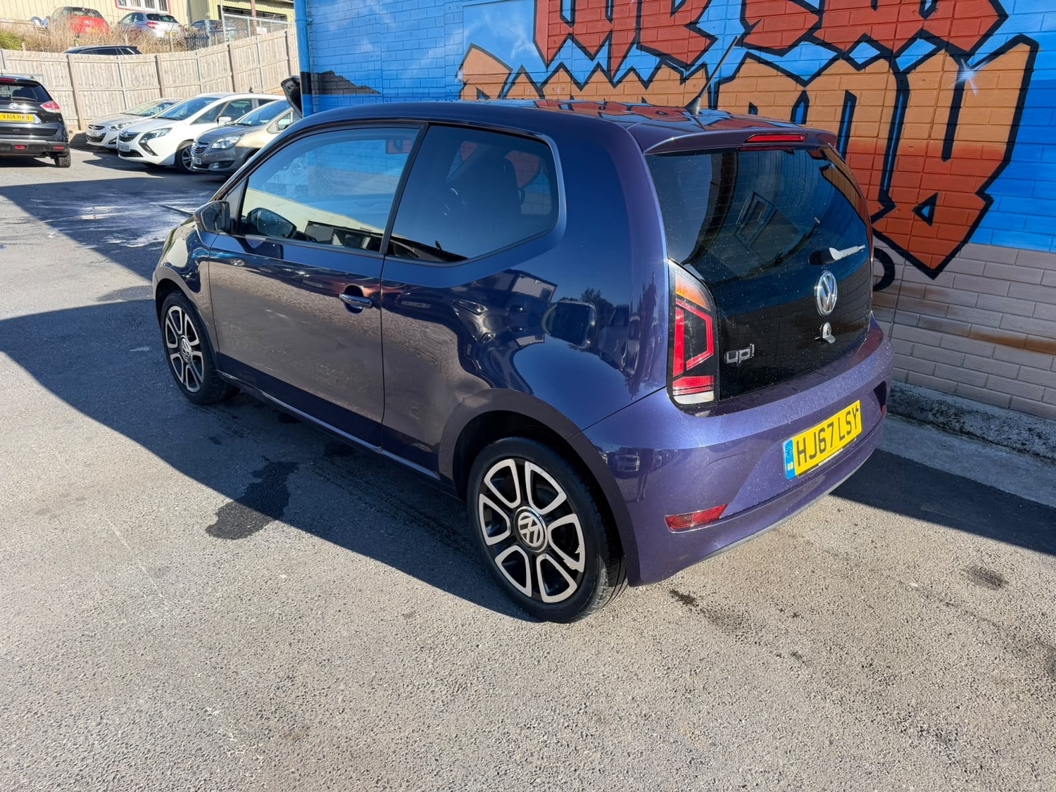 [ berth ]Volkswagen Up