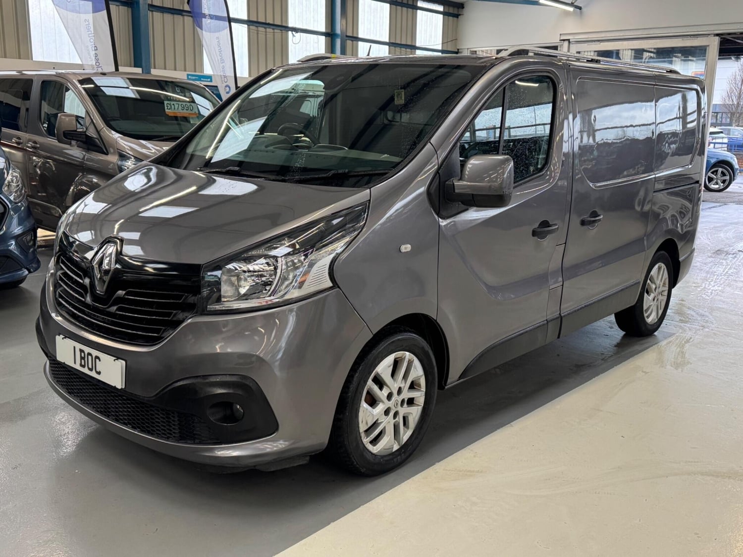 [ berth ]Renault Trafic