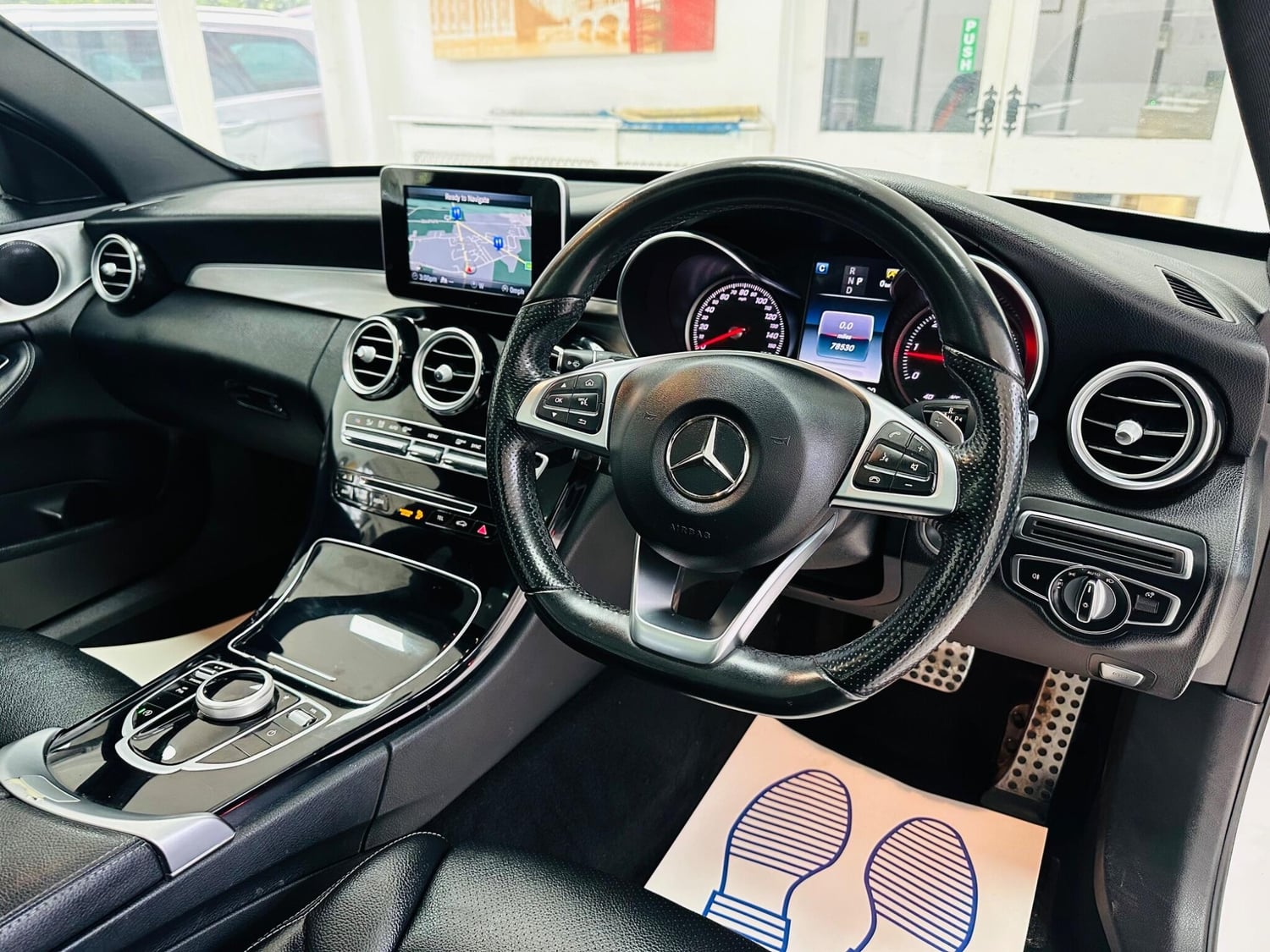 [ berth ]Mercedes-Benz C Class