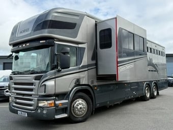 Oakley Supremacy Scania 340 Semi Automatic. LEFT HAND DRIVE Horsebox