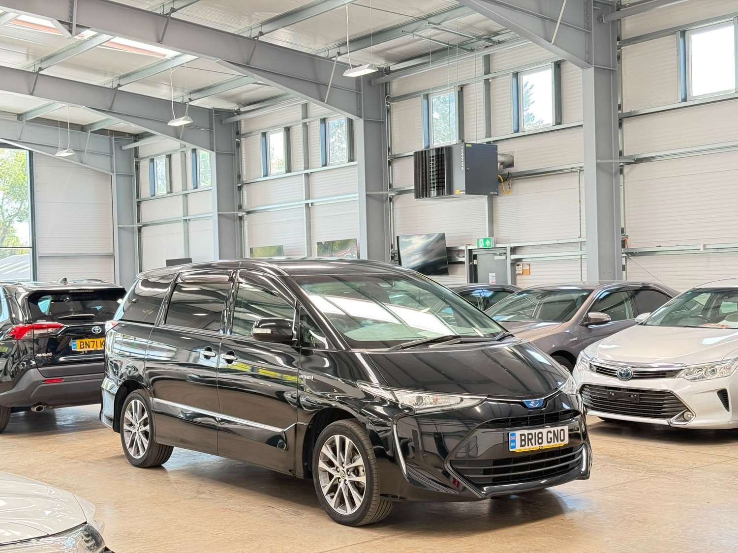 Toyota Estima 2018 in Reading