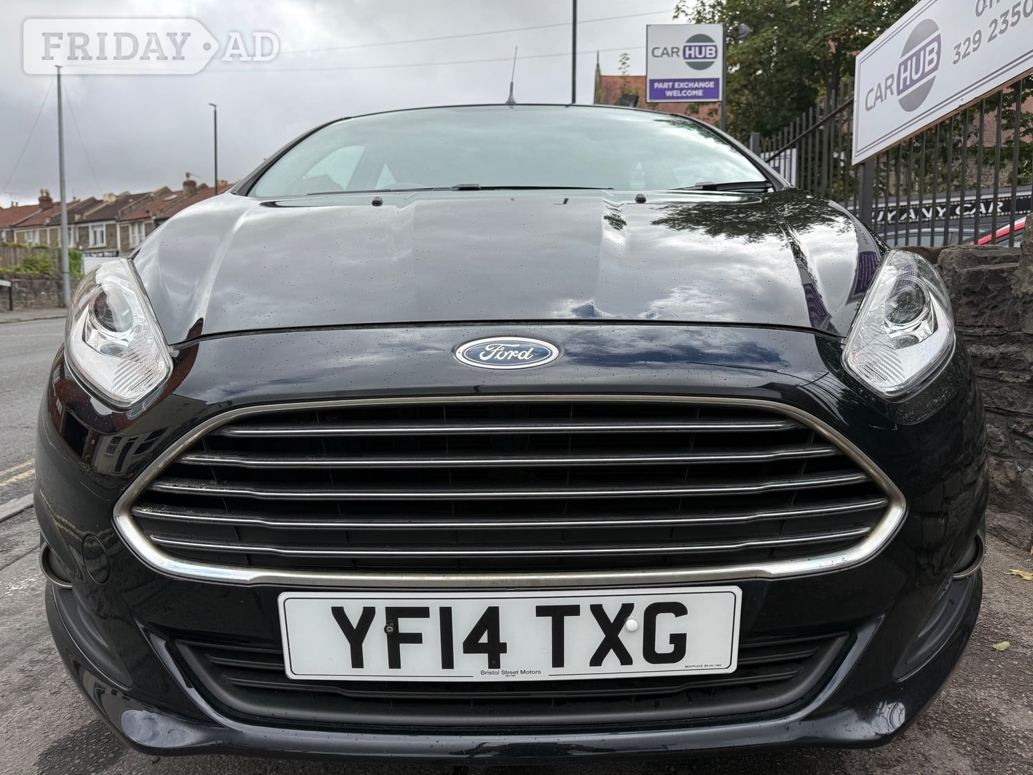 [ berth ]Ford Fiesta