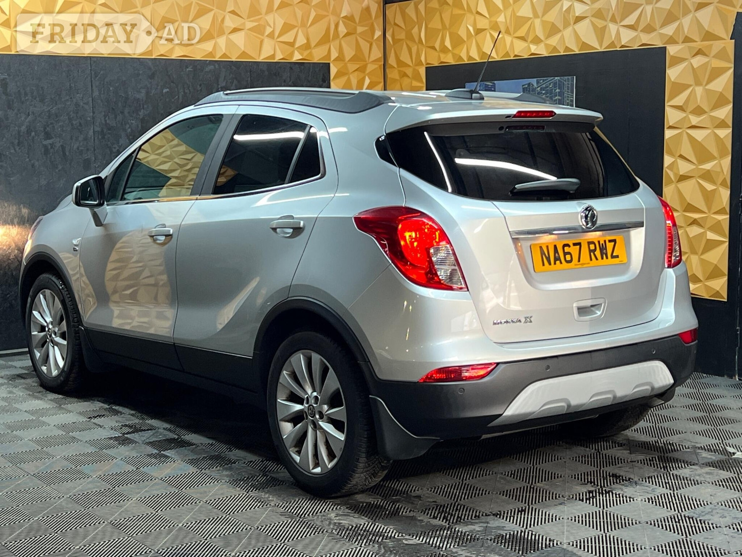 Vauxhall Mokka X 2017 - Cars in Halifax
