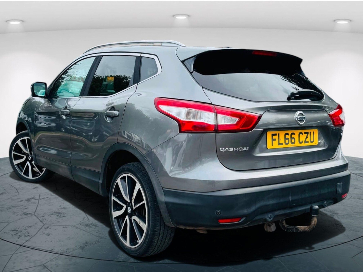 Nissan Qashqai 2016 - Cars