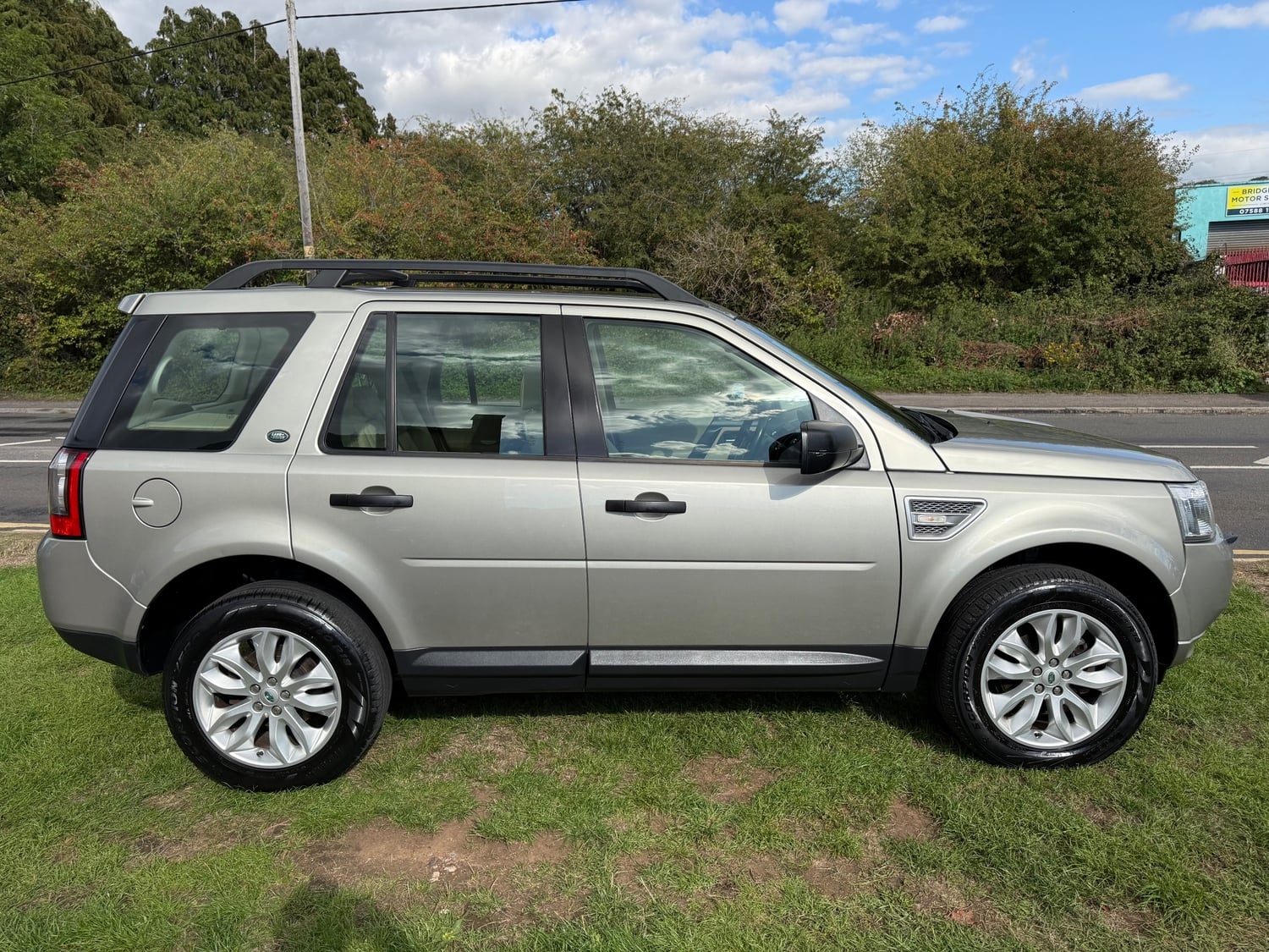 Land Rover Freelander 2 2012 - Cars in Bristol