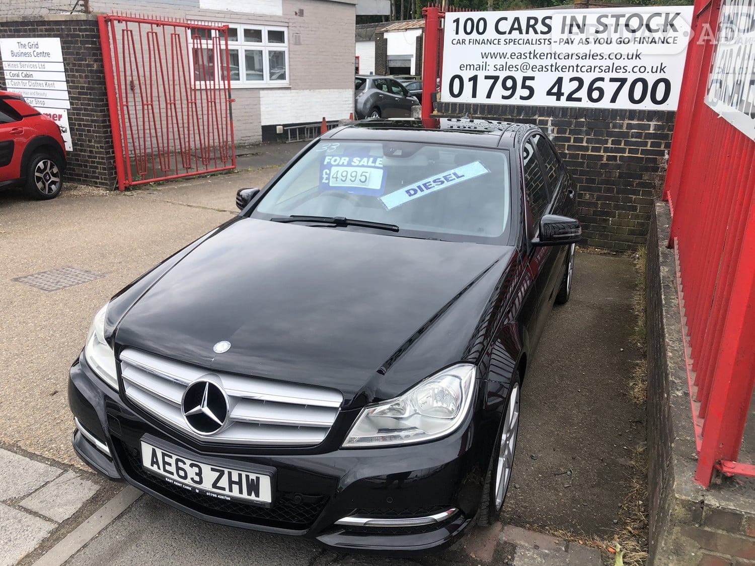 [ berth ]Mercedes-Benz C Class