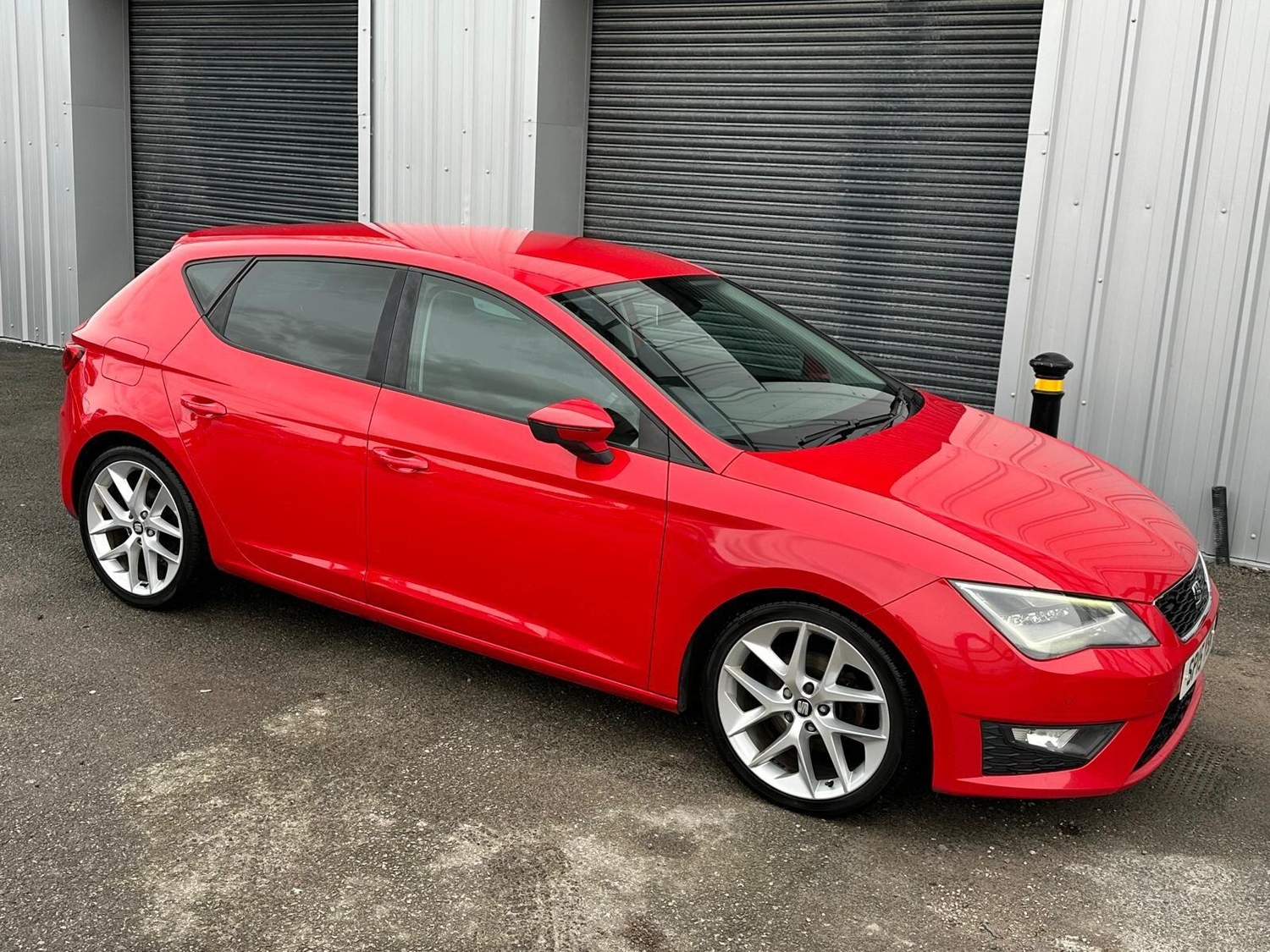 SEAT Leon 2015 - Cars